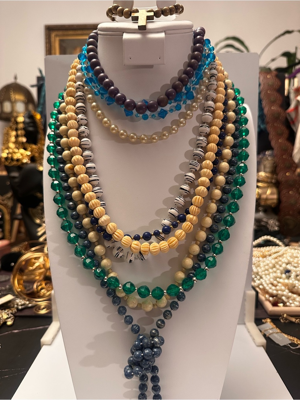 CLEARANCE BUNDLE 10 PC 9 Necklaces/1 Bracelet